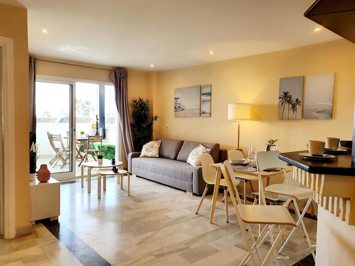 Cozy Apartment On The Beach Sitio de Calahonda Exteriör bild
