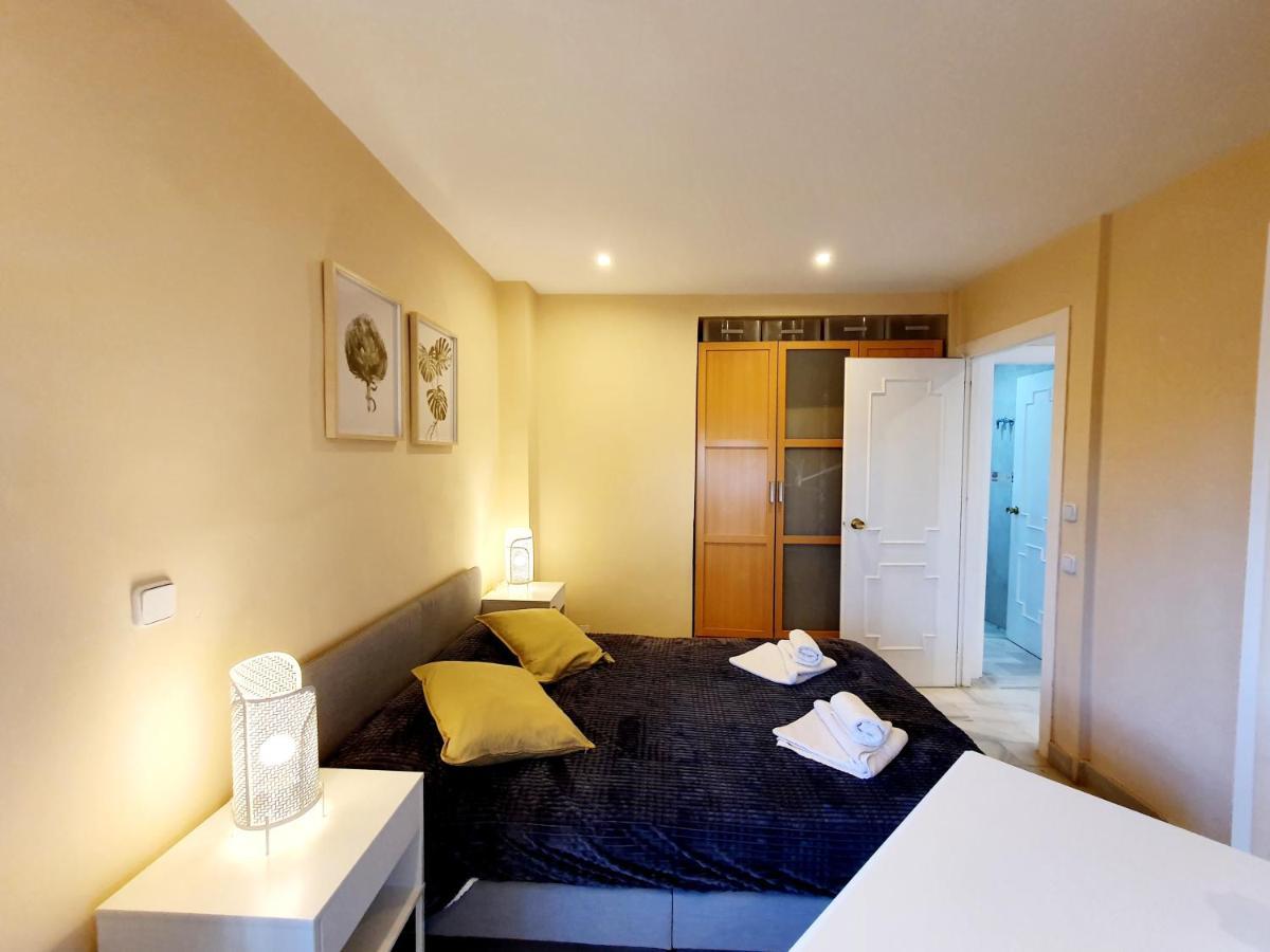 Cozy Apartment On The Beach Sitio de Calahonda Exteriör bild