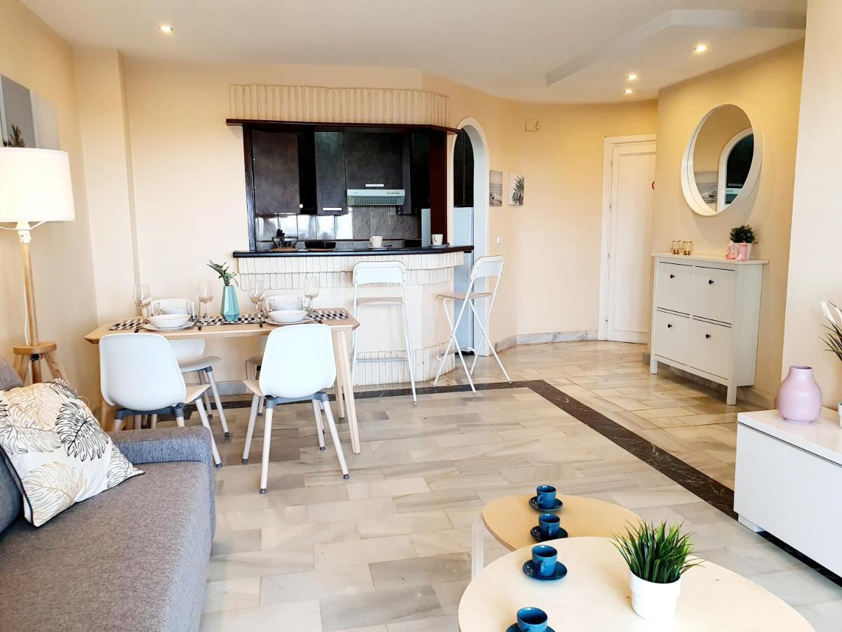 Cozy Apartment On The Beach Sitio de Calahonda Exteriör bild