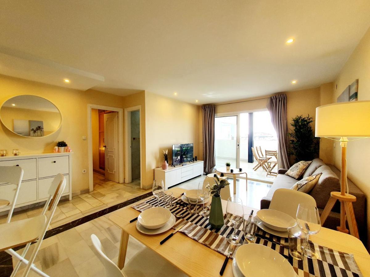 Cozy Apartment On The Beach Sitio de Calahonda Exteriör bild