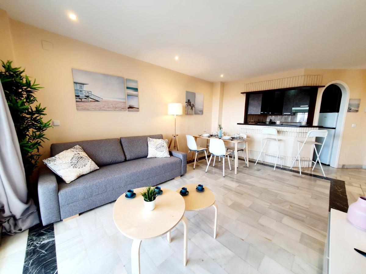 Cozy Apartment On The Beach Sitio de Calahonda Exteriör bild